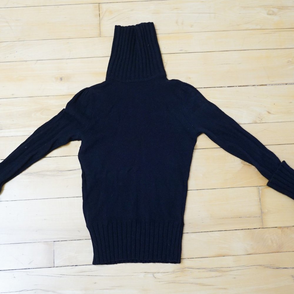 Club Monaco Cashmere Turtleneck Sweater